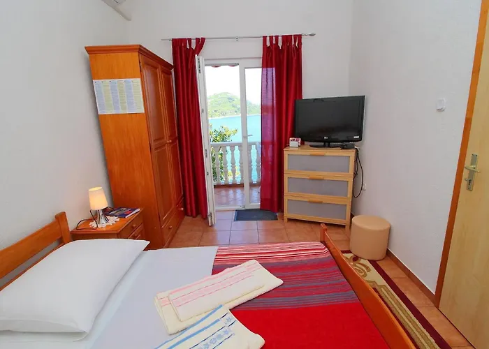 Апартаменты Near Sea In Собра